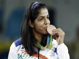 पीडब्ल्यूएल : साक्षी मलिक जीतीं, लेकिन उनके मंगेतर और टीम हारी, जयपुर ने दिल्ली को दी मात पीडब्ल्यूएल : साक्षी मलिक जीतीं, लेकिन उनके मंगेतर और टीम हारी, जयपुर ने दिल्ली को दी मात