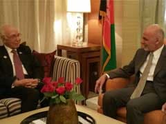 Pakistan's Foreign Affairs Advisor Sartaj Aziz Meets Afghan President Ashraf Ghani