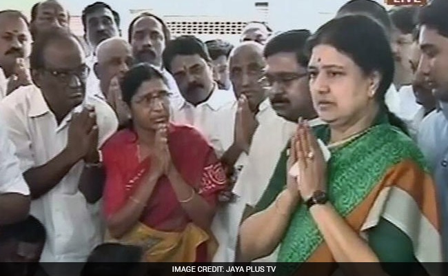 Poes Garden Home For Jayalalithaa Memorial? O Paneerselvam's New Move