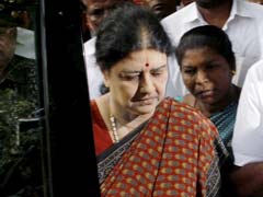एआईएडीएमके में 'चिनम्मा' शशिकला नटराजन लेंगी जयललिता की जगह, चुनी गईं पार्टी प्रमुख