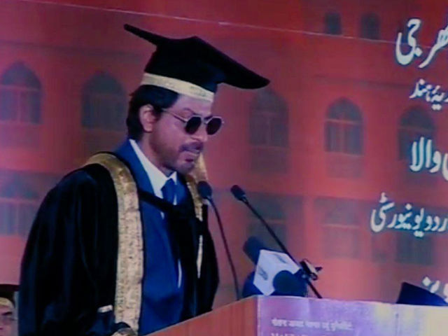 Shah Rukh Khan Gets Honorary Doctorate From Hyderabad University