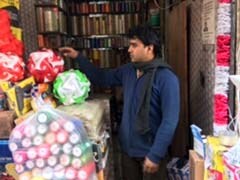 बिना खाते और कार्ड के कैसे बनें डिजिटल? लाखों कर्मचारी और मजदूर तंगी में बिना खाते और कार्ड के कैसे बनें डिजिटल? लाखों कर्मचारी और मजदूर तंगी में