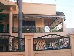 भोपाल में भाजपा नेता सुशील वासवानी के घर और व्यावसायिक ठिकानों पर आयकर छापे भोपाल में भाजपा नेता सुशील वासवानी के घर और व्यावसायिक ठिकानों पर आयकर छापे