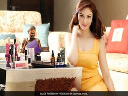 'भाबी जी घर पर हैं' में आया एक नया ट्विस्ट, सौम्या टंडन को आया बहुत मजा 'भाबी जी घर पर हैं' में आया एक नया ट्विस्ट, सौम्या टंडन को आया बहुत मजा