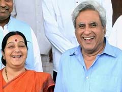 Sushma Swaraj's Husband Has The Best Responses To Tweets About His Wife