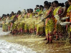 Hundreds Pay Homage To 2004 Tsunami Victims In Tamil Nadu