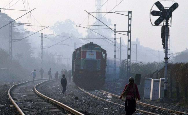 देरी से चल रही ट्रेनों की जानकारी अब पाना हुआ आसान, 'रेल यात्री' बताएगा आपकी ट्रेन कहां है?