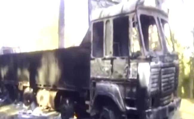 75 Trucks Burnt Down By Suspected Naxals In Maharashtra