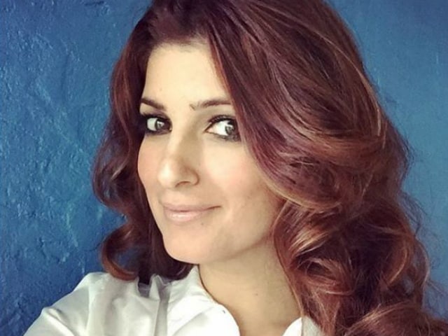 Twinkle Khanna Not Returning To Her 'Legendary Acting Skills,' Please Note