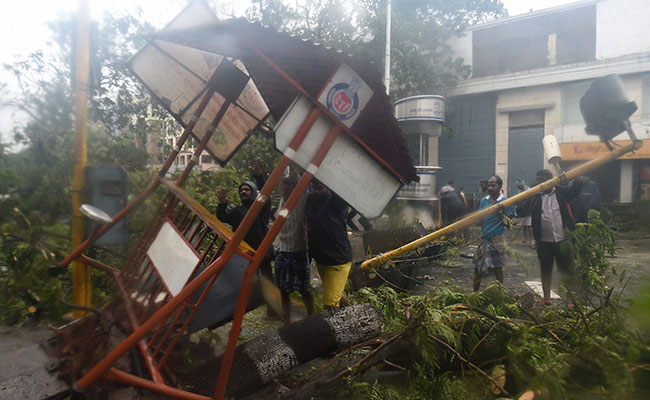 Day After Cyclone Vardah, Flights Resume In Chennai: 10 Points