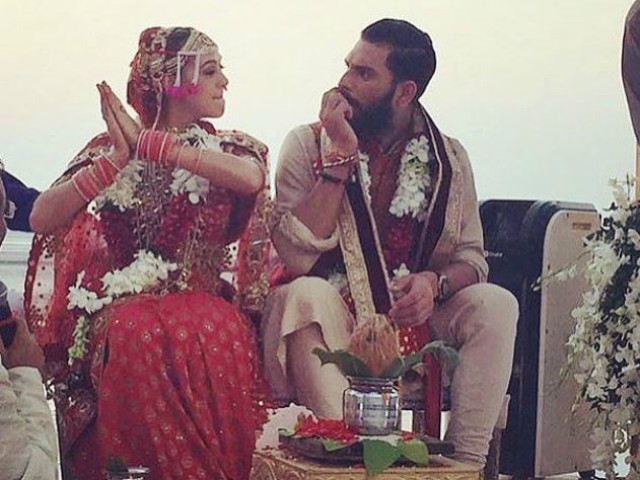 Yuvraj Singh, Hazel Keech <i>Sangeet</i>: When Virat Kohli Saved The Groom From A Great Fall