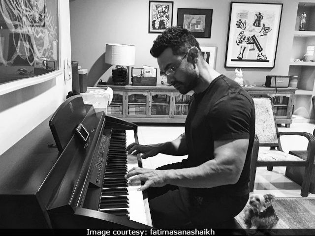 Aamir Khan Plays Piano In Stunning Pics By <i>Dangal</i> Actress Fatima Sana Shaikh