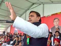 Mulayam Singh's Son Akhilesh Yadav Stages Coup, Declared Samajwadi Party Chief At Big Meet