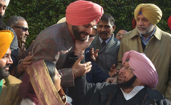 "It's The Way He Thinks": Amarinder Singh vs Navjot Sidhu On Kartarpur