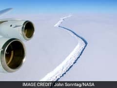 Enormous Antarctic Ice Shelf Rift Grows By Another 6 Miles