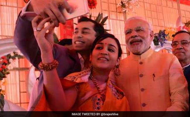 Uttar Pradesh Elections 2017: He's My PM Too: Aparna Yadav Wants You To Just Get Over The Selfie