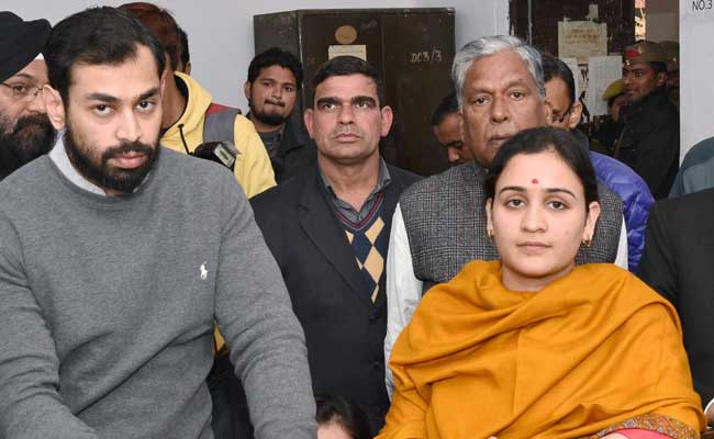 Mulayam Singh's Daughter-In-Law Aparna, Husband Have Rs 23 Crore Assets