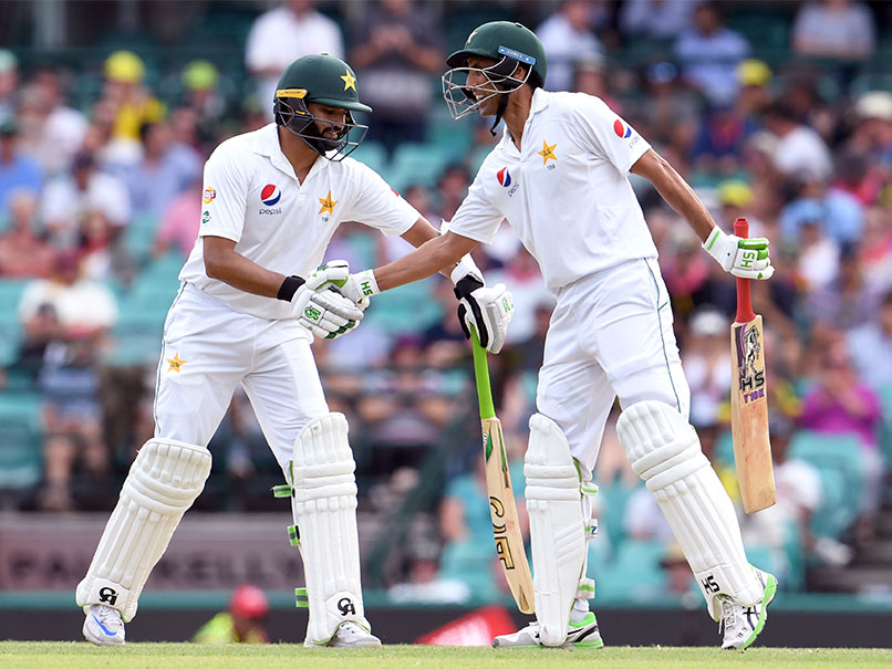 Australia vs Pakistan: Azhar Ali, Younis Khan Lead Fightback After Hosts Declare