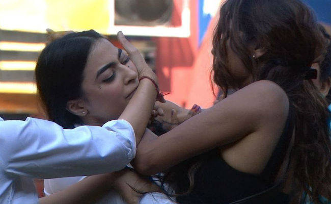 Bigg Boss 10: मां पर कमेंट से भड़कीं बानी जे, लोपामुद्रा राउत से हुई जमकर लड़ाई