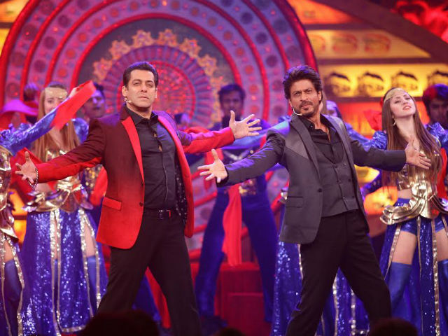 <i>Bigg Boss 10</i>, January 21, Written Update: Salman Khan And Shah Rukh Khan Reunite; Monalisa Gets Evicted