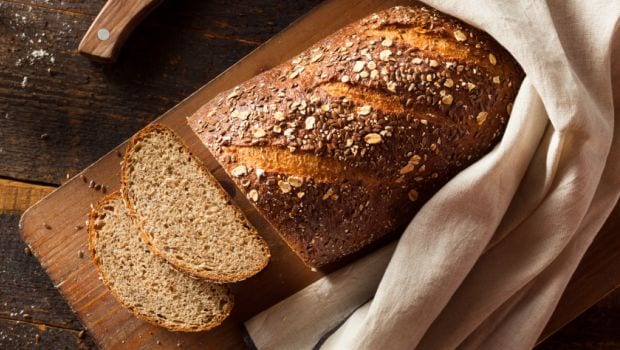 Make Healthy Brown Bread With Wheat Flour At Home (Easy Recipe Inside)