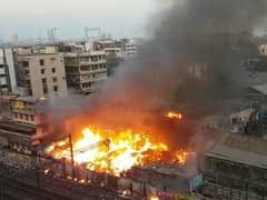 Mumbai Fire: 6 Injured In Blaze At Dana Bandar Slum, Local Train Services Hit