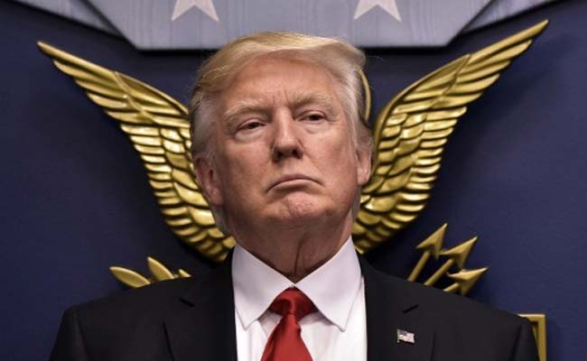 Donald Trump's Immigration Ban Includes Green Card Holders: US