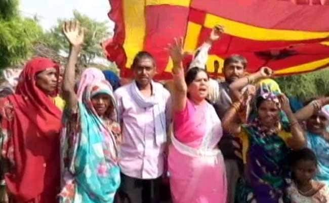 Denied Ticket, Chief Of UP's Famous 'Gulabi Gang' Quits Congress