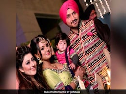 ऐसी रही हरभजन सिंह की बेटी हिनाया की पहली लोहड़ी, गीता बसरा ने शेयर की तस्वीरें ऐसी रही हरभजन सिंह की बेटी हिनाया की पहली लोहड़ी, गीता बसरा ने शेयर की तस्वीरें