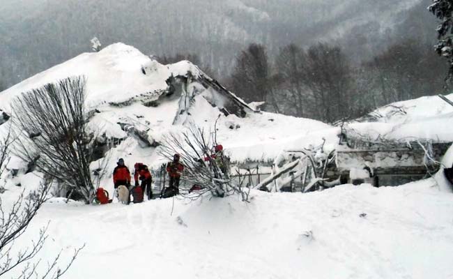 Spring Snowstorm In The Alps Kills 3, Causes Huge Destruction Spring Snowstorm In The Alps Kills 3, Causes Huge Destruction