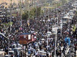 Jallikattu Wave At Chennai's Marina Beach As Thousands More Join Protest: 10 Points Jallikattu Wave At Chennai's Marina Beach As Thousands More Join Protest: 10 Points