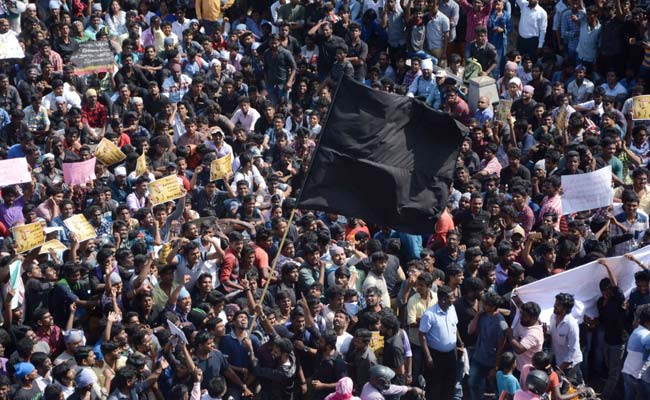 Chennai's Arab Spring Moment? Not Just About Jallikattu At Marina Beach