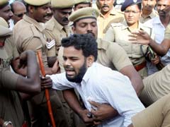 Jallikattu Protests Turn Violent, Chennai's IT Corridor Blocked: 10 Developments