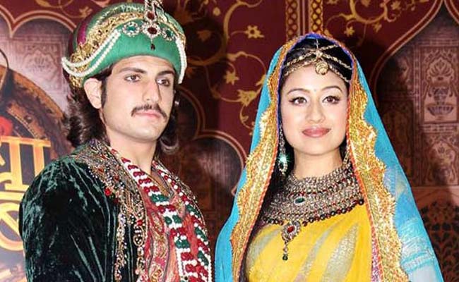 जोधा-अकबर के जोधा और अकबर सेट पर एक दूसरे से नहीं करते थे बात, परिधि शर्मा ने बताई असली वजह