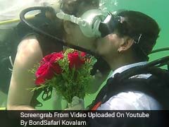 They Exchanged Wedding Vows Underwater, Using Placards; A First In India