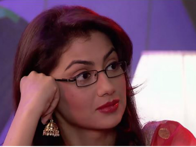 <I>Kumkum Bhagya</I>, January 11, Written Update: Purab's Words Leave Pragya In Tears