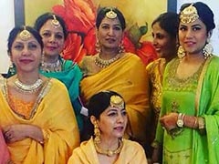 Happy Lohri 2017:  इस ‘पंजाबी लुक’ से छा जाएंगे आप...नहीं हटेगी किसी की निगाहें Happy Lohri 2017:  इस ‘पंजाबी लुक’ से छा जाएंगे आप...नहीं हटेगी किसी की निगाहें