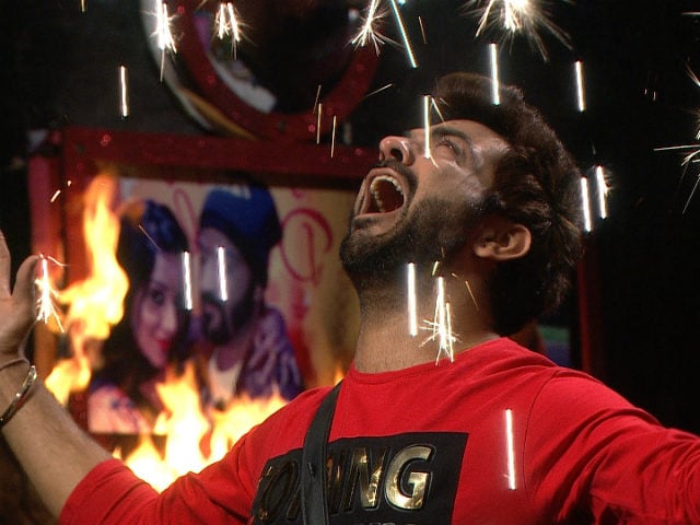 Bigg Boss 10, January 27, Written Update: The Contestants Get Flashbacks Of Their Journey