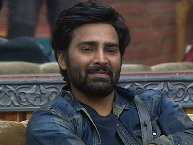 <i>Bigg Boss 10</i>: Is Manveer Gurjar Married? 'Wedding' Video Goes Viral