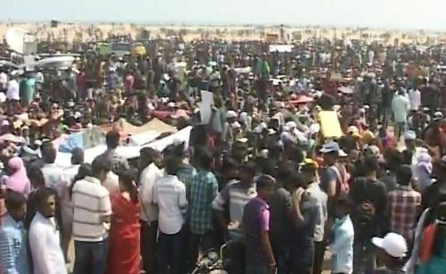 Chennai Police Warns Of Action Against Protesters On Marina Beach