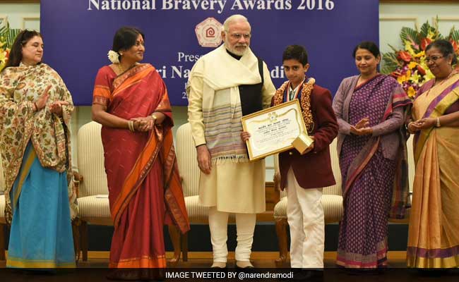 Prime Minister Narendra Modi Presents National Bravery Awards To 25 Children