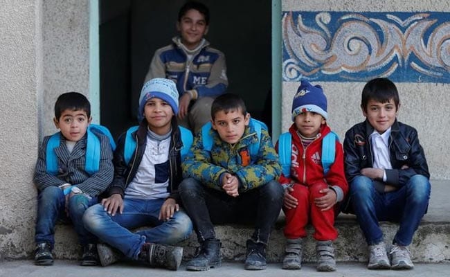 350,000 Children Trapped In West Mosul: Save The Children