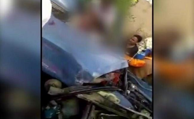 As Mysuru Policeman Lay Dying After Accident, Many Stopped. For Photos