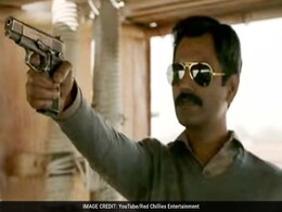 Blog: Nawazuddin Siddiqui, Scene-Stealer, Thrusts Shah Rukh Aside Blog: Nawazuddin Siddiqui, Scene-Stealer, Thrusts Shah Rukh Aside