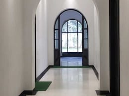 The Sprawling, Beautiful Bungalow That Holds Akhilesh Yadav's War-Rooms The Sprawling, Beautiful Bungalow That Holds Akhilesh Yadav's War-Rooms