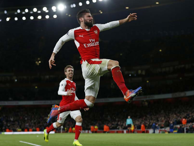 Olivier Giroud's Scorpion Stunner Stings Crystal Palace