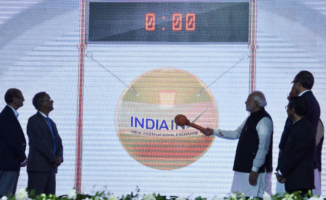 गुजरात : इंडिया इंटरनेशनल एक्सचेंज में 22 घंटे तक होगी ट्रेडिंग, पीएम मोदी ने किया उद्घाटन