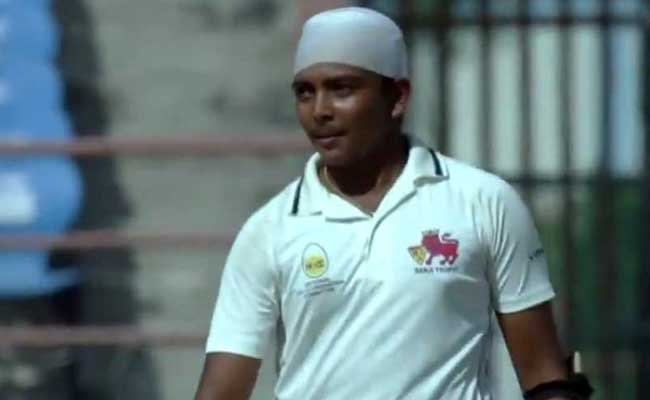 रणजी फाइनल : पृथ्‍वी शॉ के अर्धशतक के बावजूद मुंबई की टीम 228 रन पर ढेर हुई ..