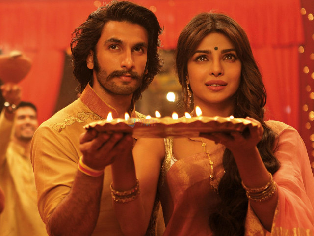 Why Priyanka Chopra Thinks Folks 'Like' Her <I>Jodi</i> With Ranveer Singh