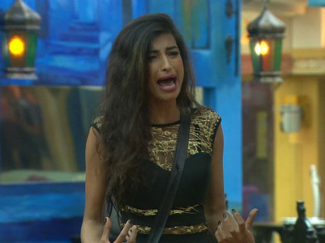 Bigg Boss 19: रियलिटी शो में सलमान खान की चलनी हुई बंद, बिग बॉस 19 में आ रही है भाईजान की दुश्मन ?